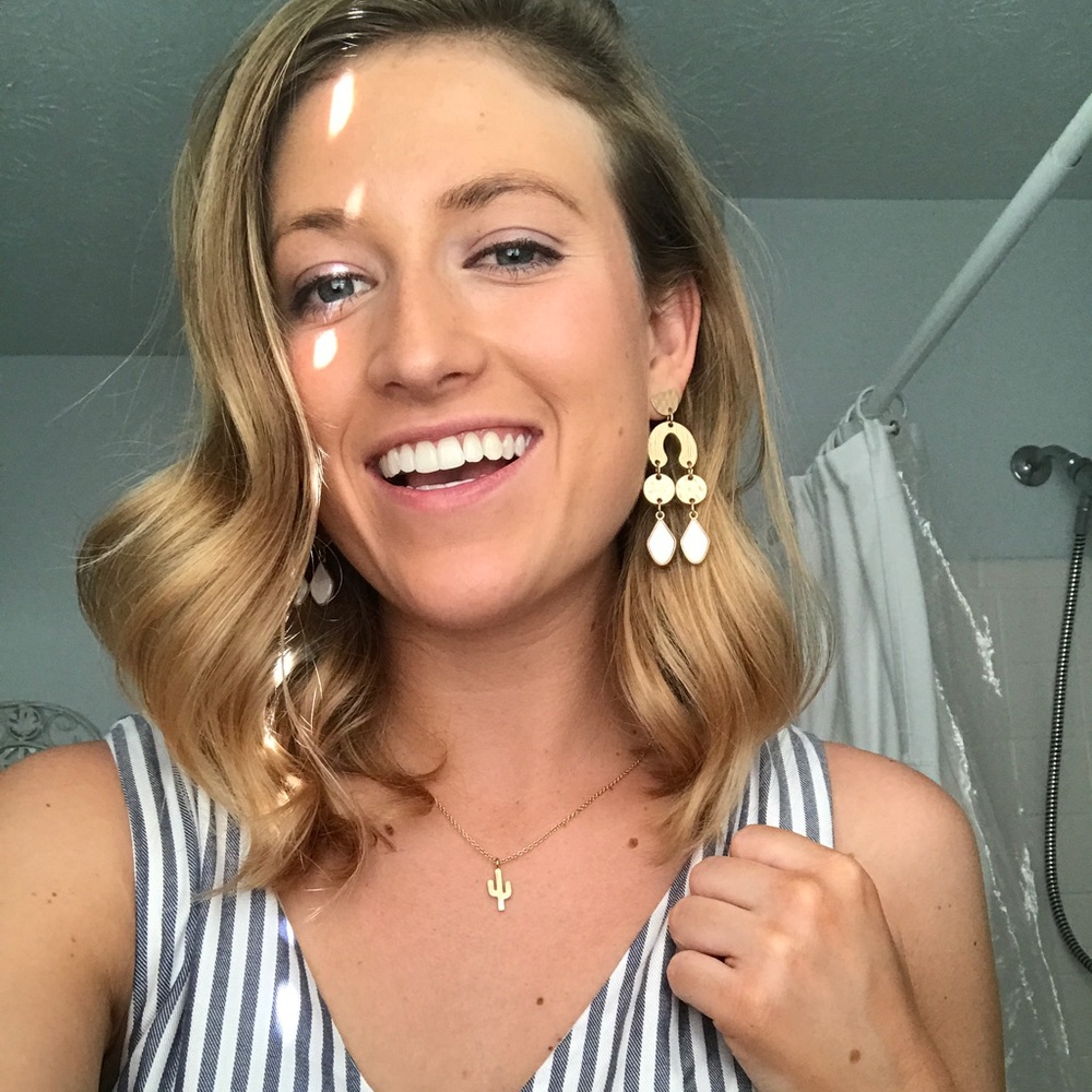 Meet your Posher, Ellen